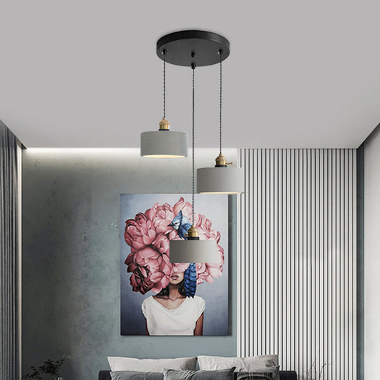 Lampe suspendue industrielle en forme de cône/cloche/tambour en ciment - Plafonnier multiple à 3 têtes - Gris - Différentes options de hauteur (3"/5"/6")