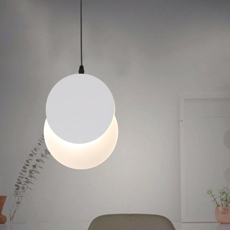 Lampe suspendue à LED rotative avec abat-jour en acrylique à lumière chaude/blanche, 7"/11"W - Design moderne noir/blanc