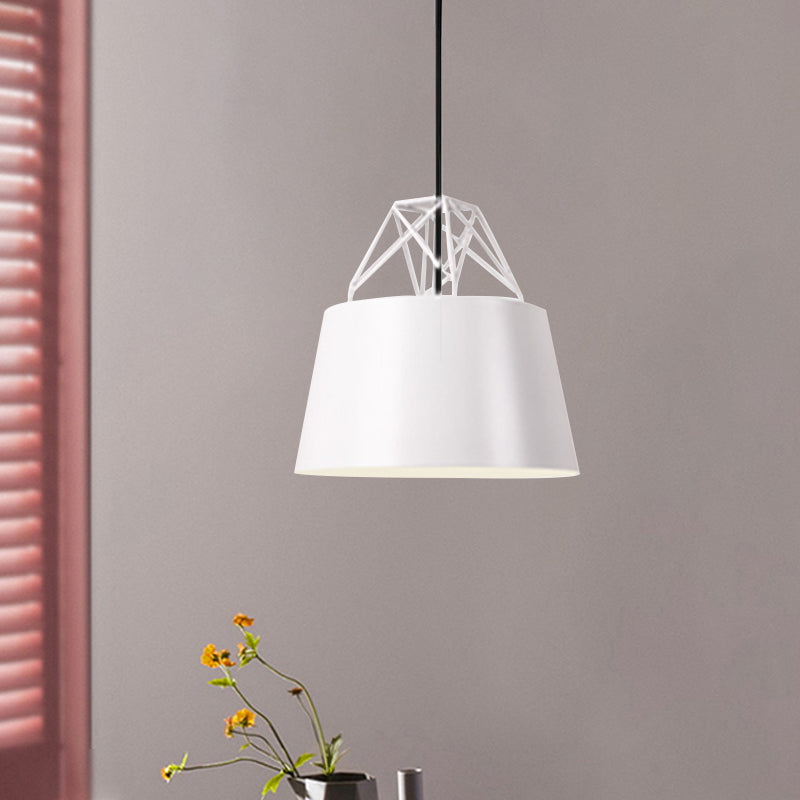Modern Drum-Shaped Aluminum Restaurant Pendant Light With Iron Wire White