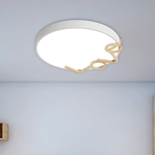Love-Shape Wood Deco LED Flush Mount Lamp in 3 Colors