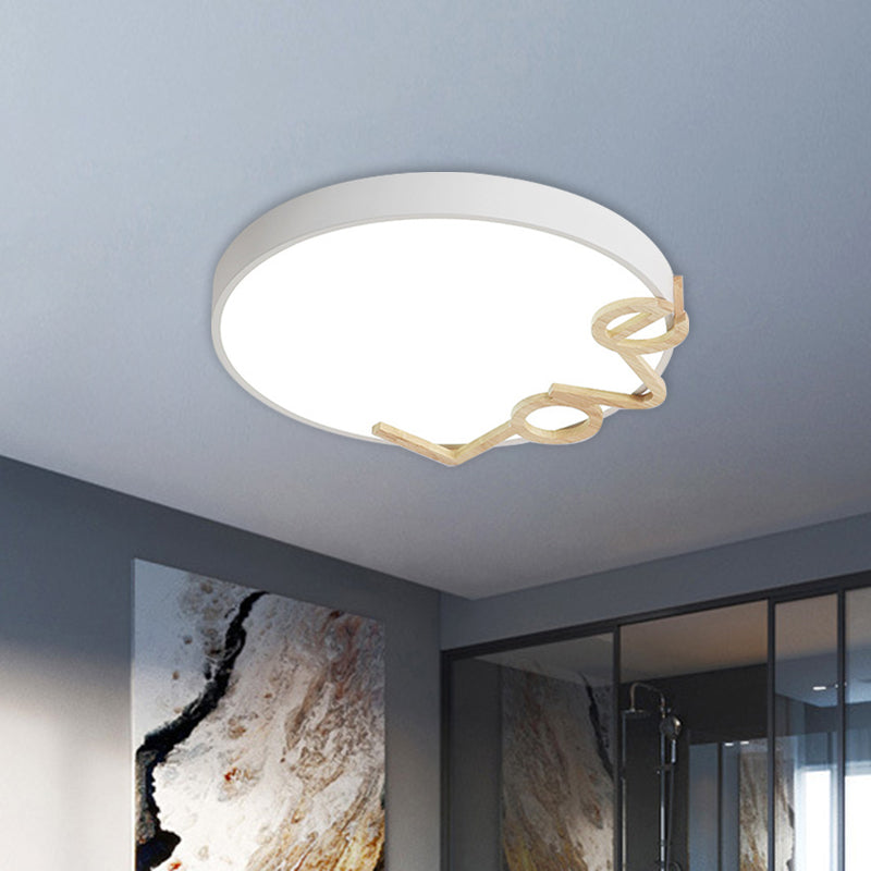 Love-Shape Wood Deco LED Flush Mount Lamp in 3 Colors