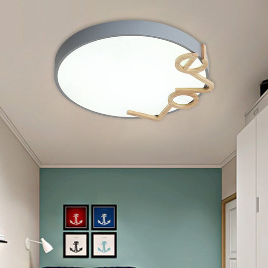 Love-Shape Wood Deco LED Flush Mount Lamp in 3 Colors