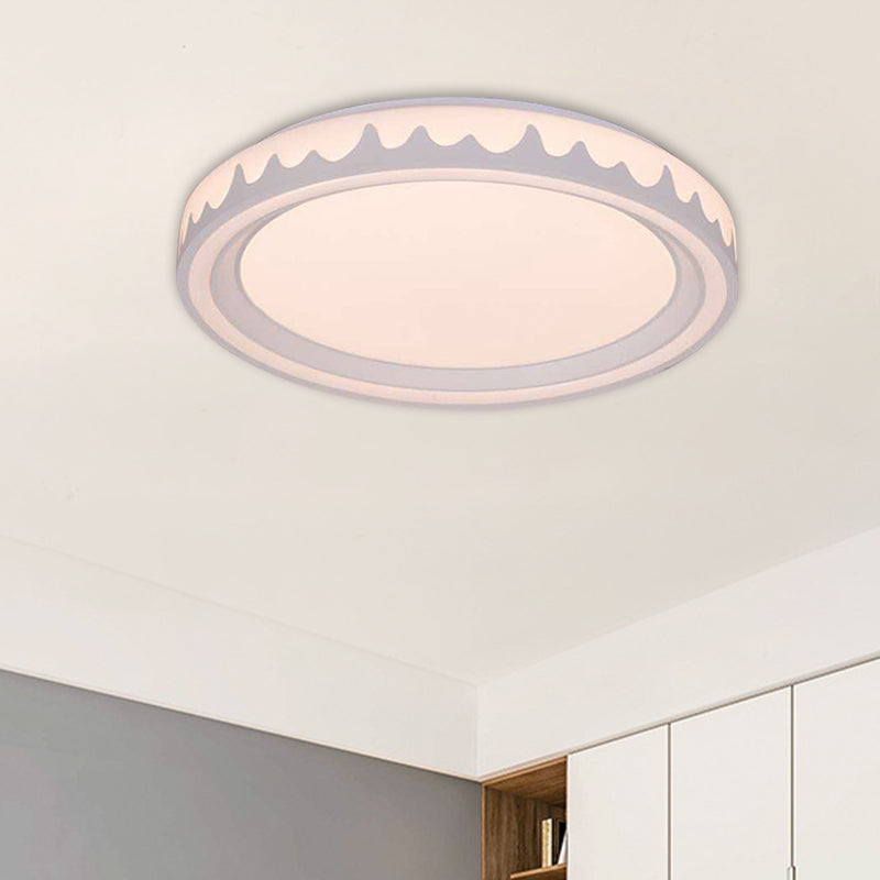 Modern LED Flush Mount Light with White/Gold/Coffee Circle Design for Living Room