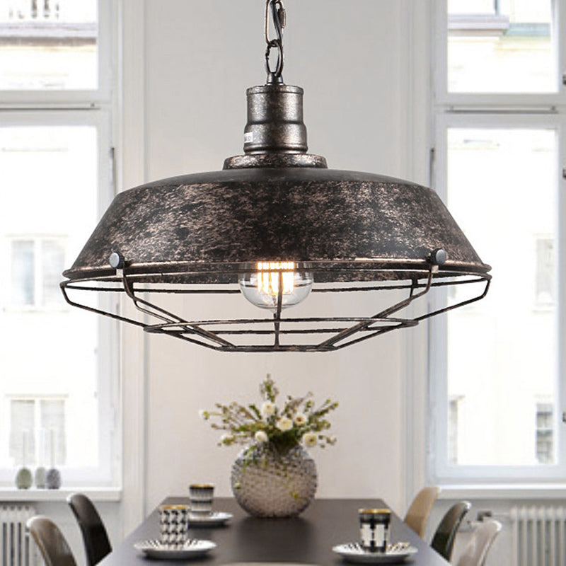 Suspension rustique avec abat-jour en fer forgé et bronze