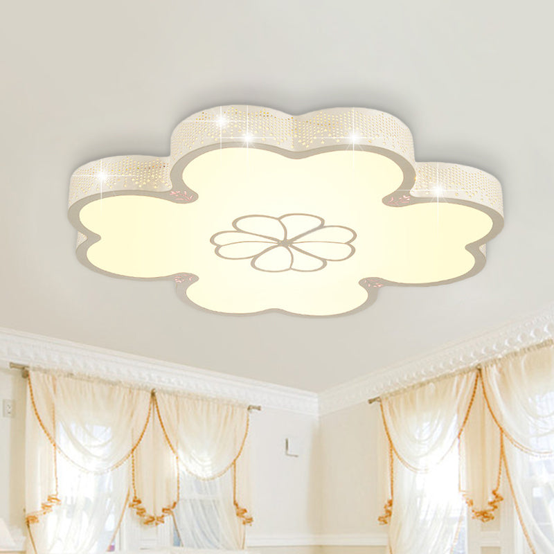 Ultrathin Acrylic LED Bedroom Flush Mount Lamp with Cartoon Flower Design in White/Blue