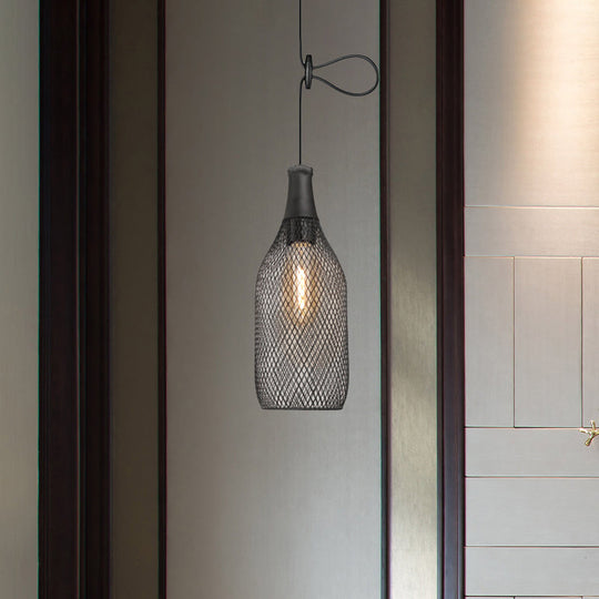 Industrial Black Wire Mesh Pendant Light with Height Adjustable Hanging Lamp for Dining Room