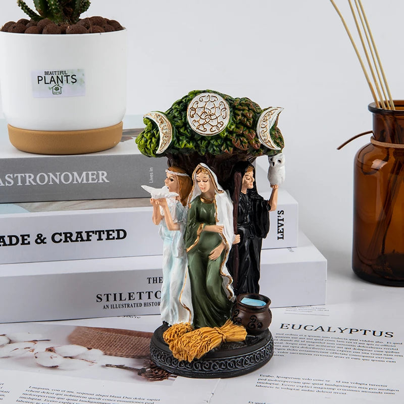 Sculpture de la déesse de Madelyn - Art miniature en résine