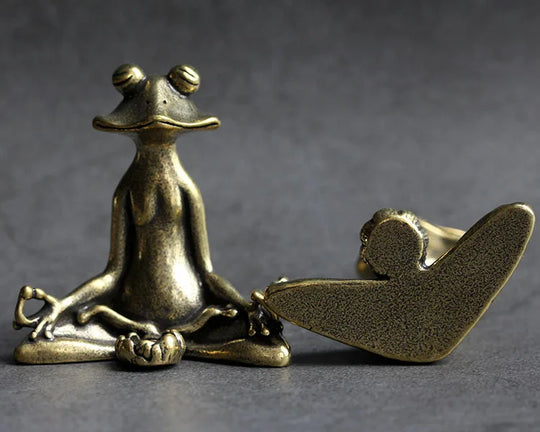 Valentina's Vintage Brass Meditation Zen Buddhist Frog Statue